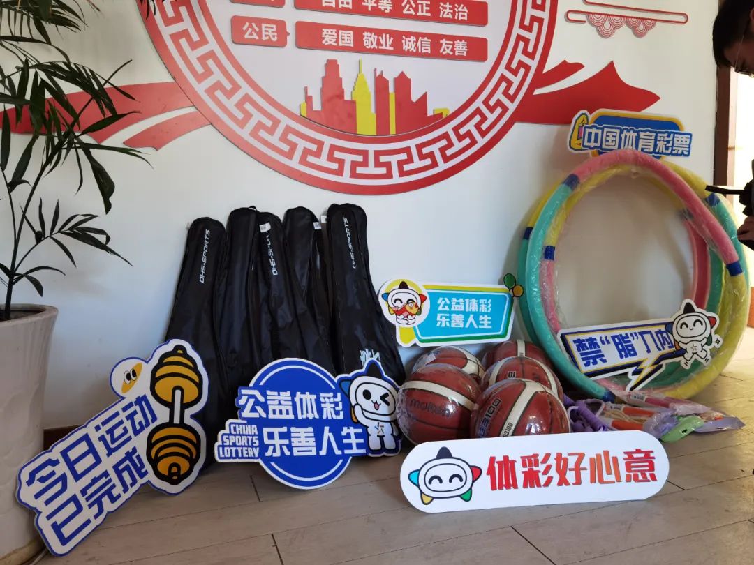 强对话中占